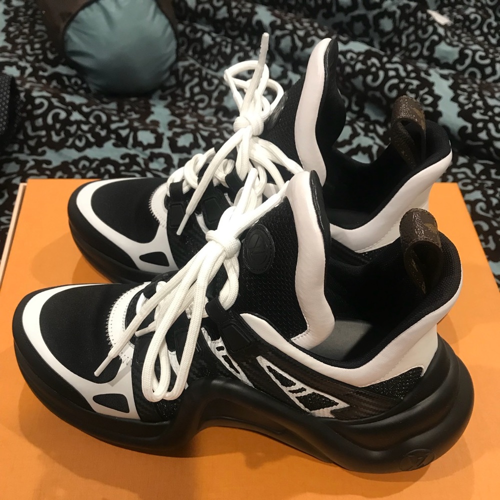 🚫SOLD🚫 LV Archlight Sneaker